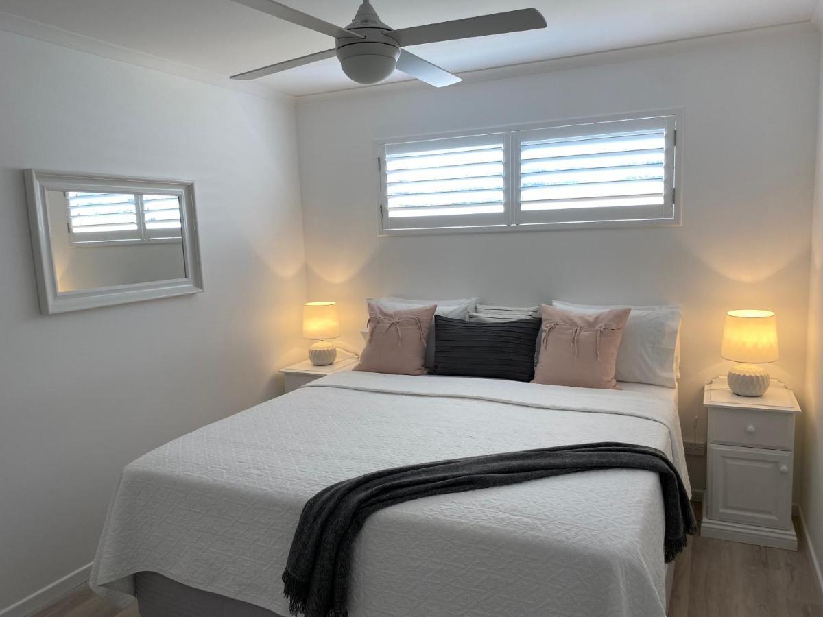 Rainbow Beach Dream Newly Renovated Stylish One Bedroom Apartment ภายนอก รูปภาพ