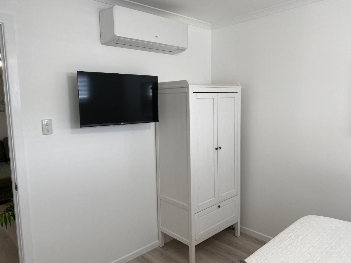 Rainbow Beach Dream Newly Renovated Stylish One Bedroom Apartment ภายนอก รูปภาพ