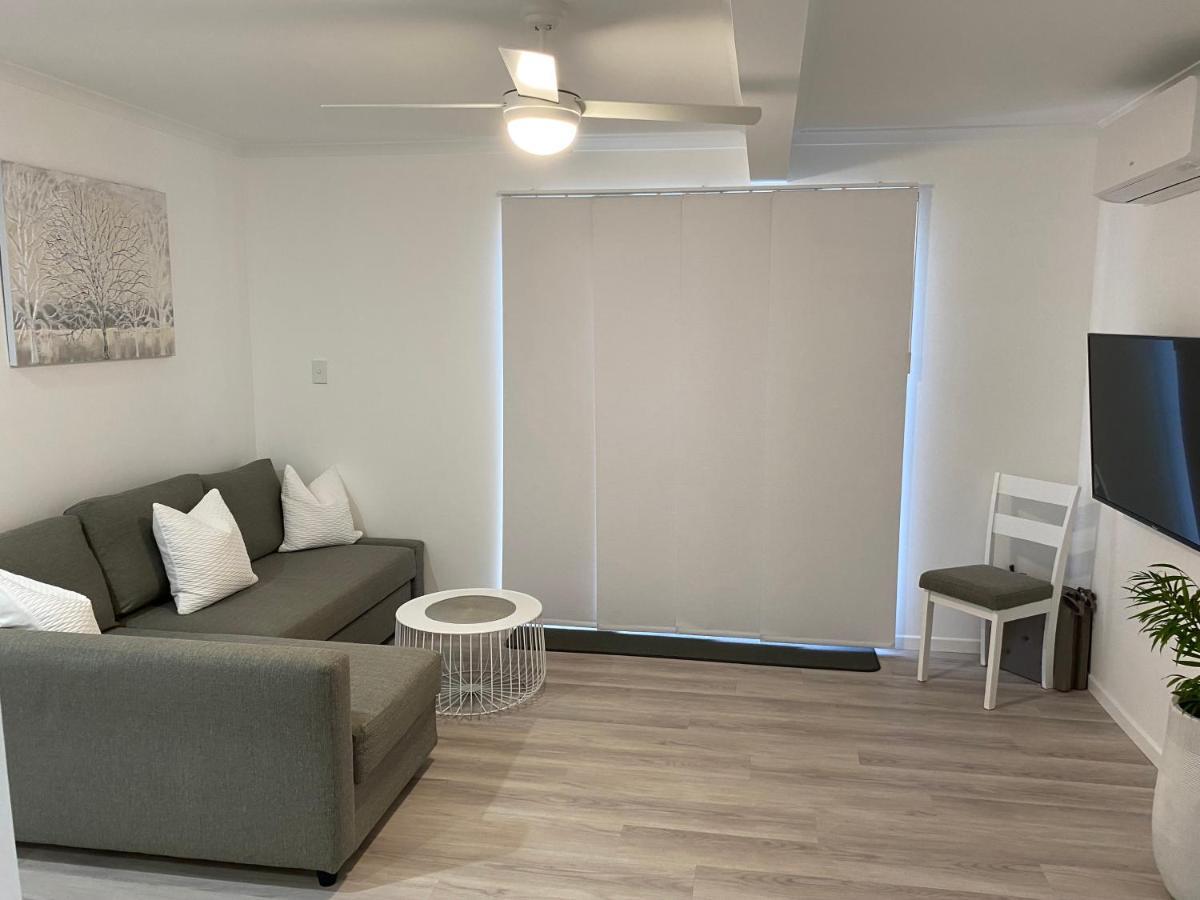 Rainbow Beach Dream Newly Renovated Stylish One Bedroom Apartment ภายนอก รูปภาพ